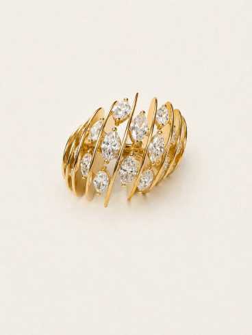 Nomis Lumière Libre marquise-diamond spiral ring in 18-karat gold